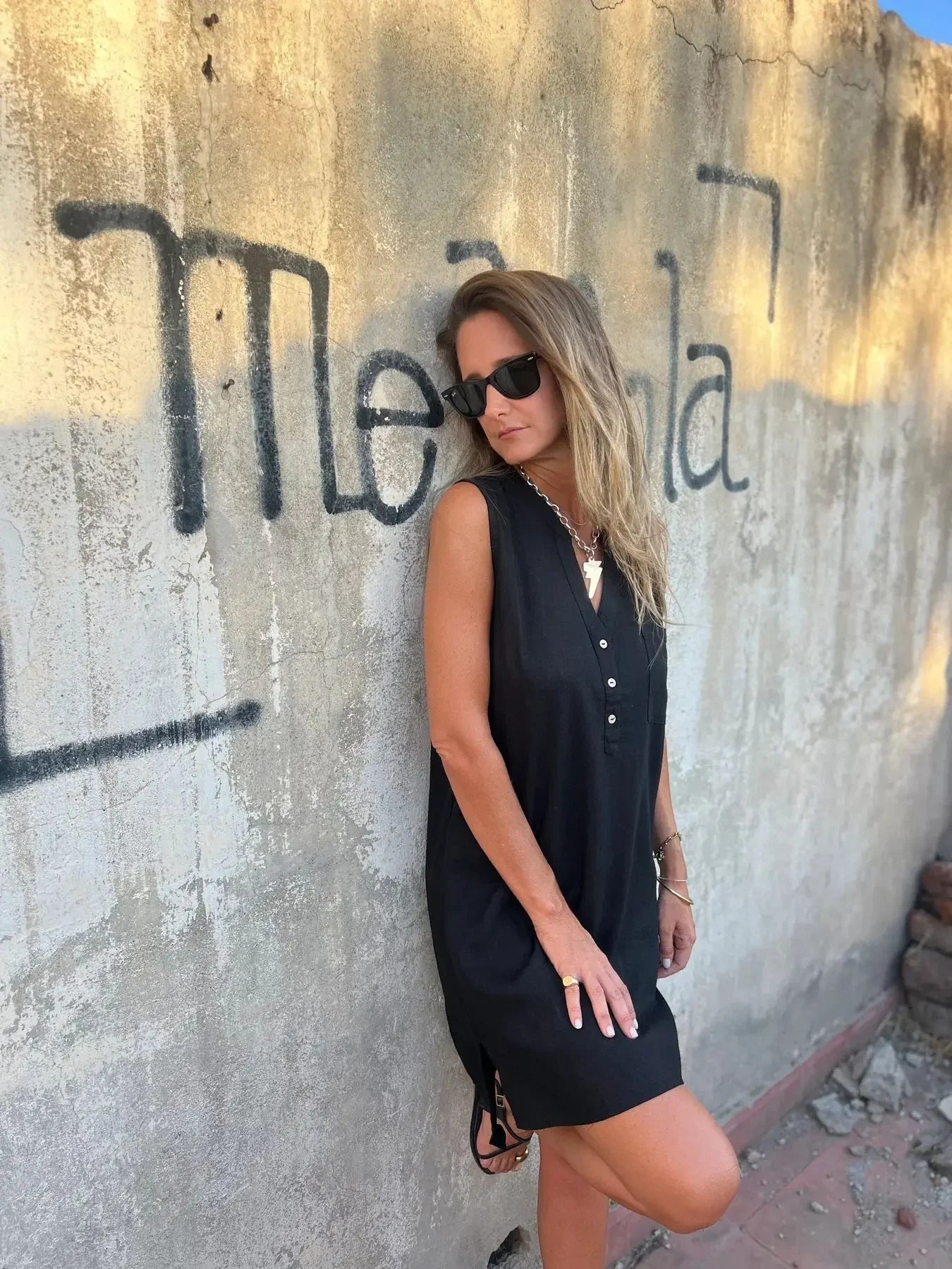 2025 Fashion Casual Cotton Linen Dresses For Women Summer Sleeveless Button Pocket Deep V Neck Party Mini Female Dresses Blue