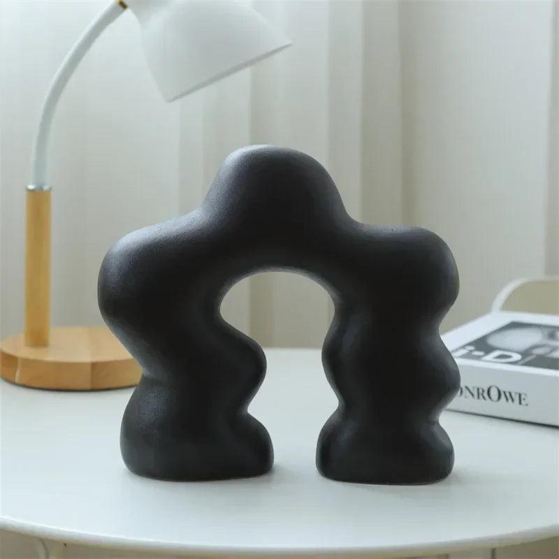 Classical ceramic ornaments home decor white and black decoration nordic special-shaped modern minimalist
