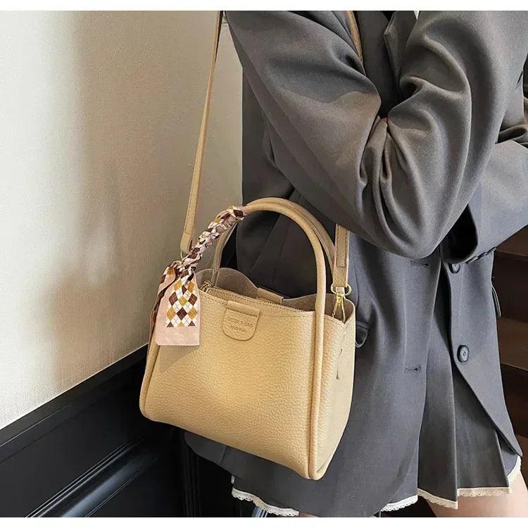 2025 new women’s handbag trendy bucket bag luxury stylish shoulder crossbody purse versatile casual tote designer ladies