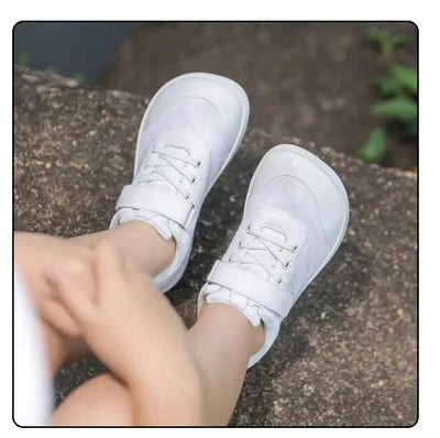 Kids Wide Barefoot Shoes Boys Girls Minimalist Sneakers Lightweight Non Slip Natural Children Walking Shoes Skate Flat