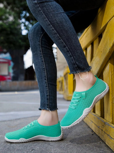 Women's Wide Toe Shoes Barefoot Inspired Sneakers Anti Slip Soft Sole Casual Walking Footwear Lightweight Comfortable Design