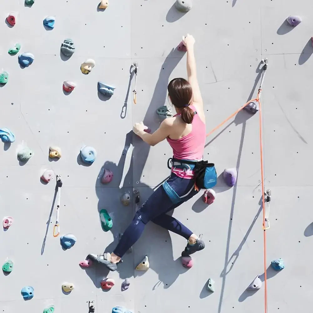 Bouldering Chalk Bag Storage Pockets Rock Climbing Chalk Bag with Chalk Brush Magnesium Powder Bag for Climbing Weightlifting