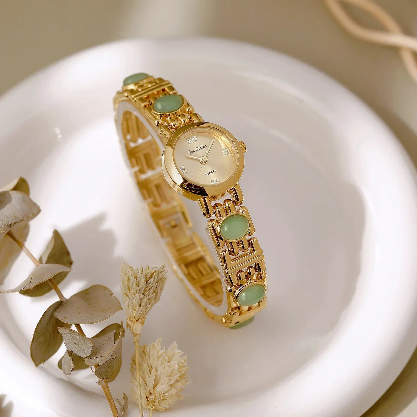 2025 High-End Vintage Woman Watches Fashion Elegant Natural Jade Stones Quartz Watch Retro Waterproof Hand Clock Gifts