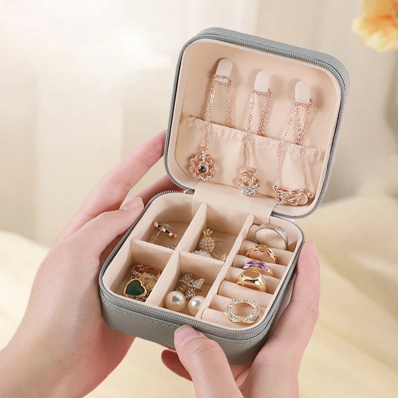 Jewelry Organizer Portable Jewelry Box Display Travel Jewelry Case Boxes Button Leather Storage Zipper Jewelers Display