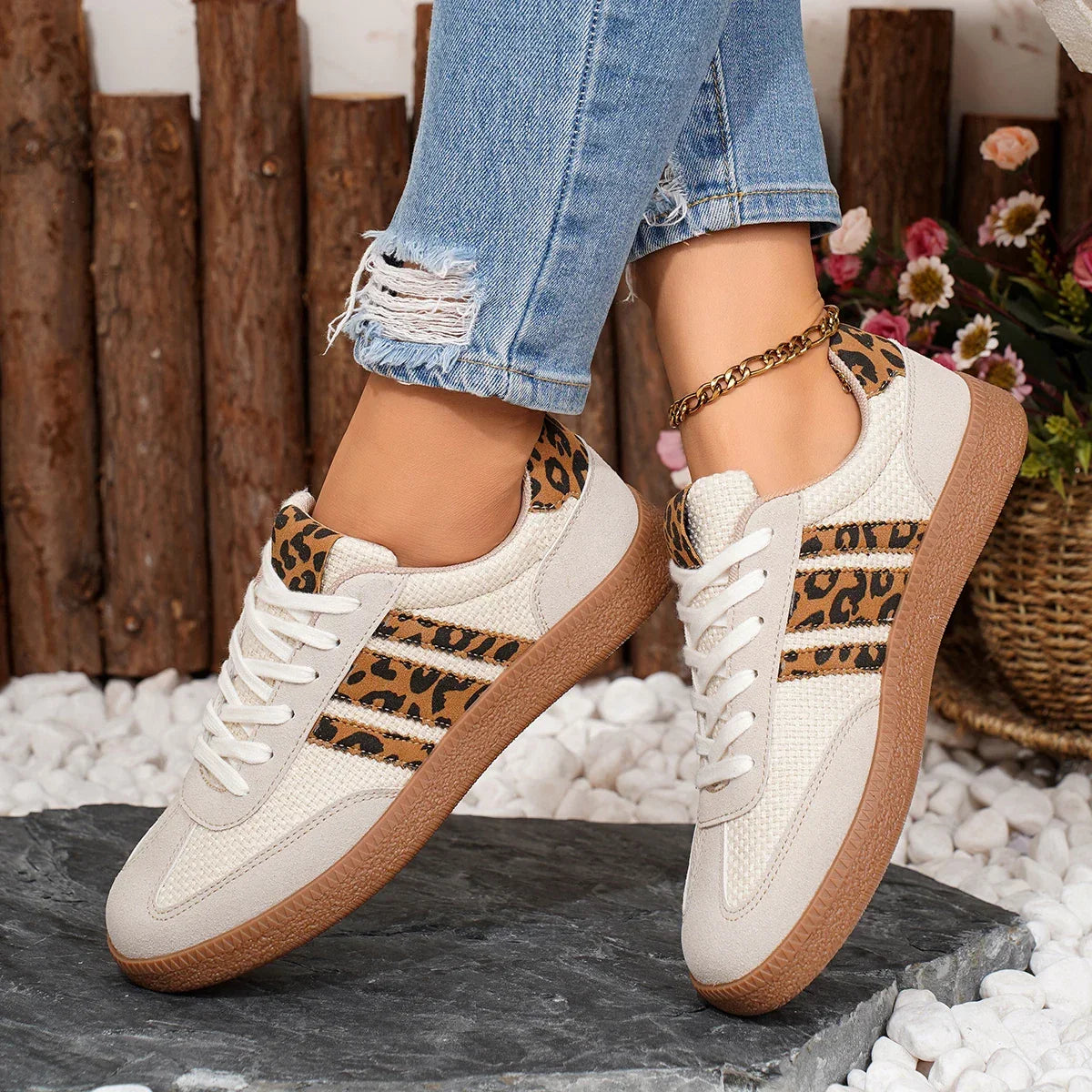 Women Sneakers 2025 New Fashion Luxury Designer Comfortable Shoes for Women Brand Classical Outdoor Sneakers Casual Women