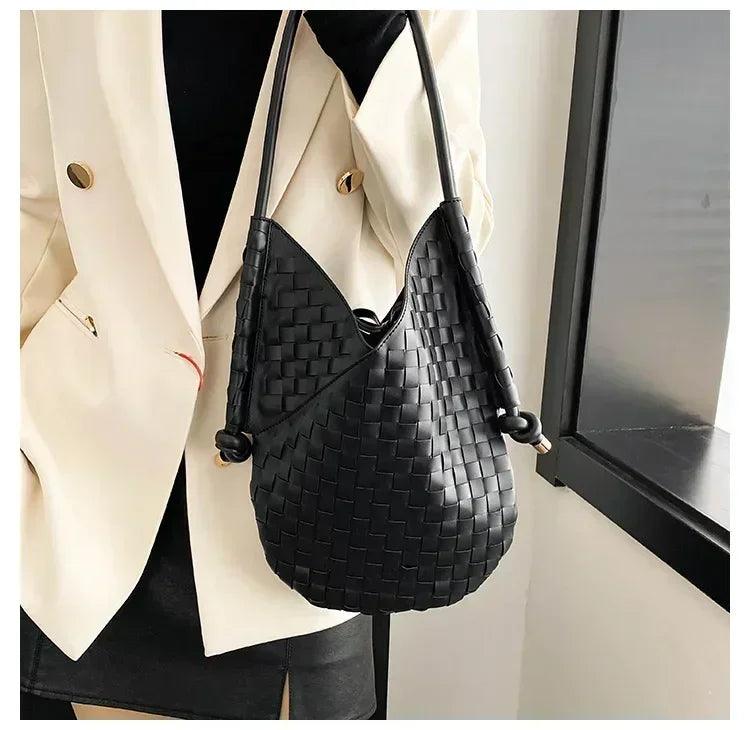 Famous designer women’s handbag with convertible shoulder strap leather luxury brand elegant spacious