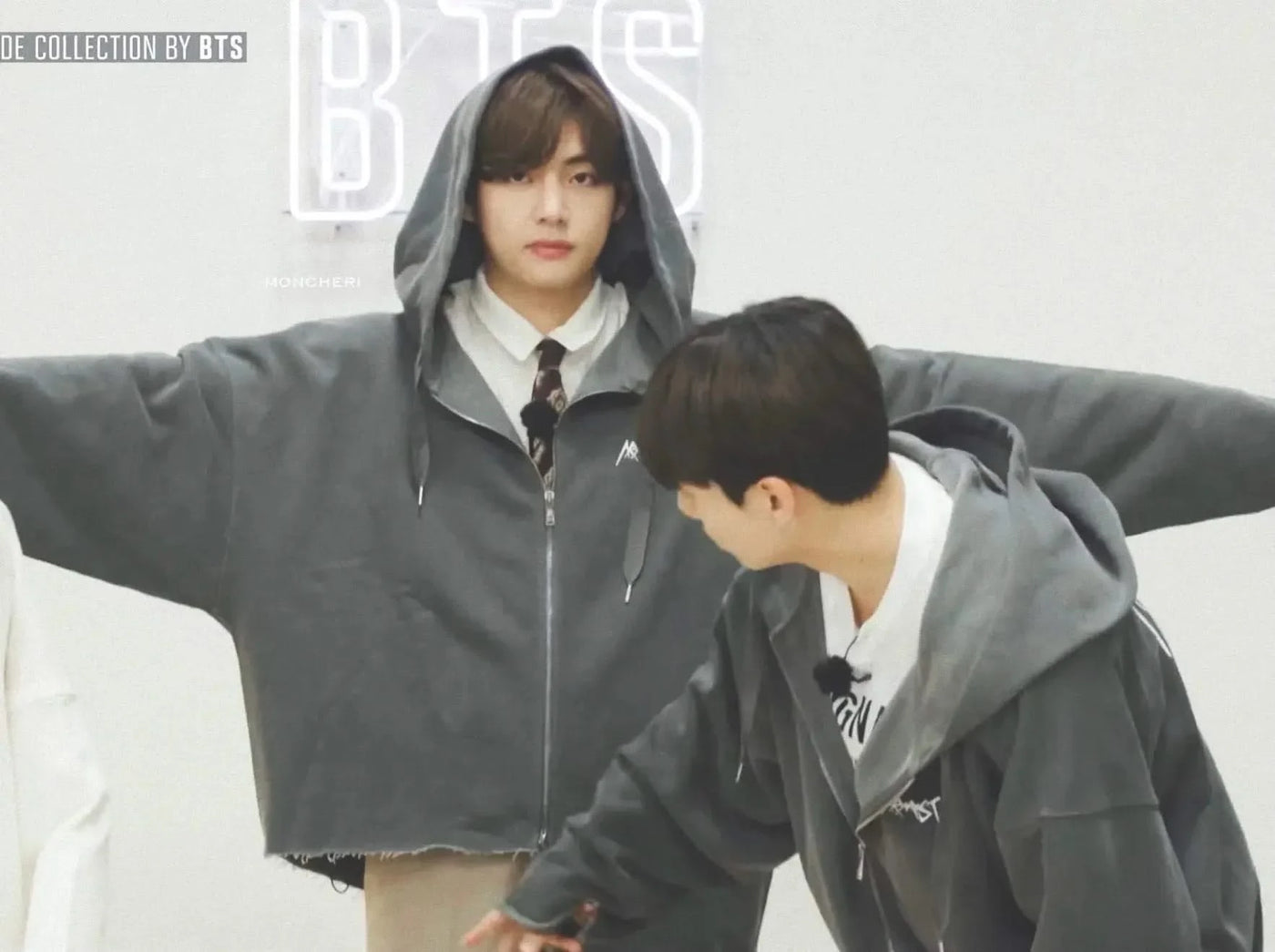 2022 New Cross-border Zip-up Hooded Sweatshirt Unisex Cardigan Sweatshirt For Men Women Casual Style Jacket