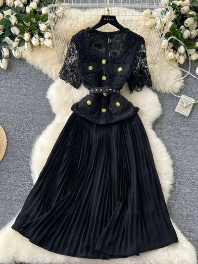 Designer 2025 Summer Pleated Chiffon Lace Long Dress Women Flower Embroidery Gold Button Belt Evening Party Dresses Wedding Robe