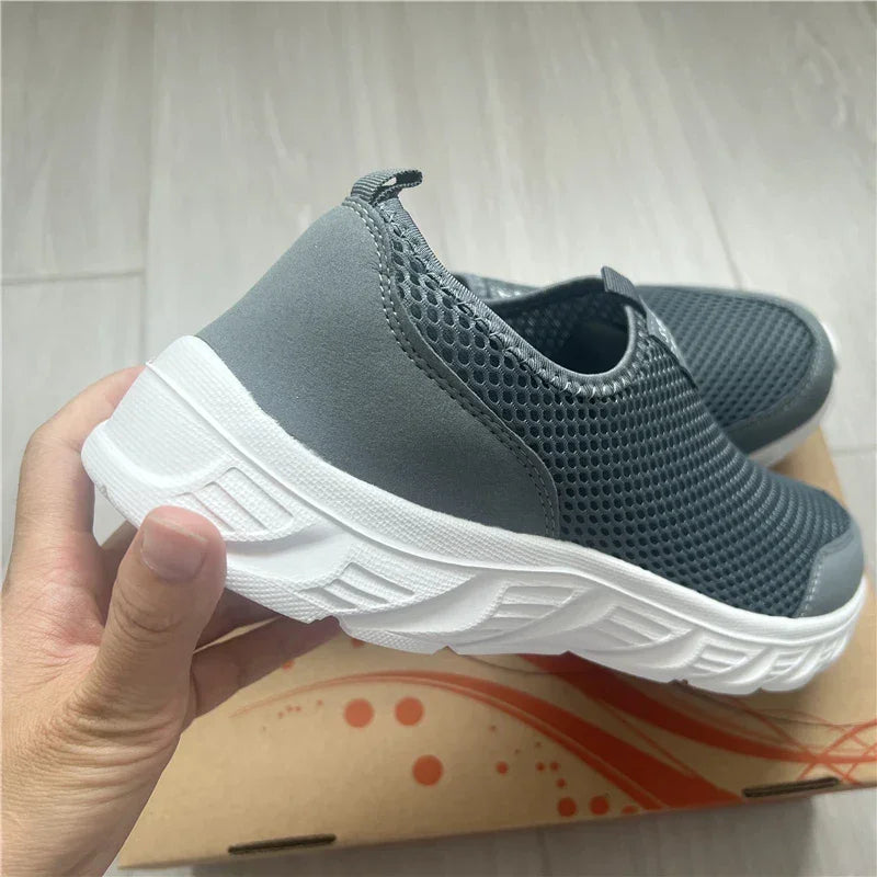 Summer Sneakers Men Shoes Breathable Mesh Lightweight Walking Casual Shoes Slip-On Driving Men's Loafers Zapatos Casuales