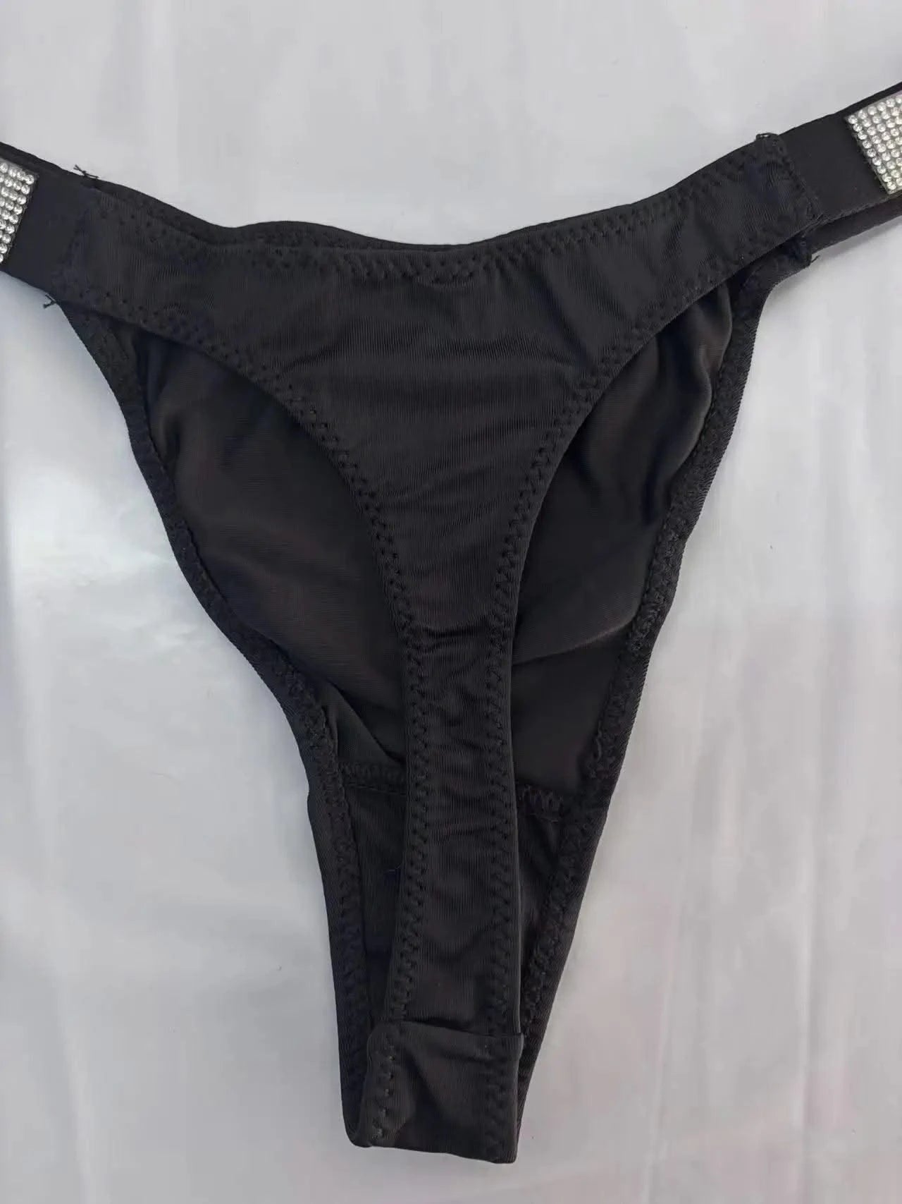 2025 New Women'S Underwear, Smooth Low-Waisted Sexy Women'S Thong, Attractive, Breathable, Shiny, Sexy And Comfortable In One