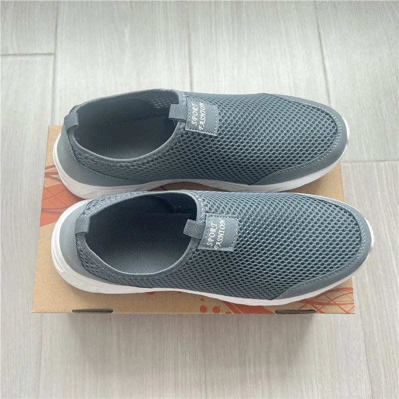Summer Sneakers Men Shoes Breathable Mesh Lightweight Walking Casual Shoes Slip-On Driving Men's Loafers Zapatos Casuales