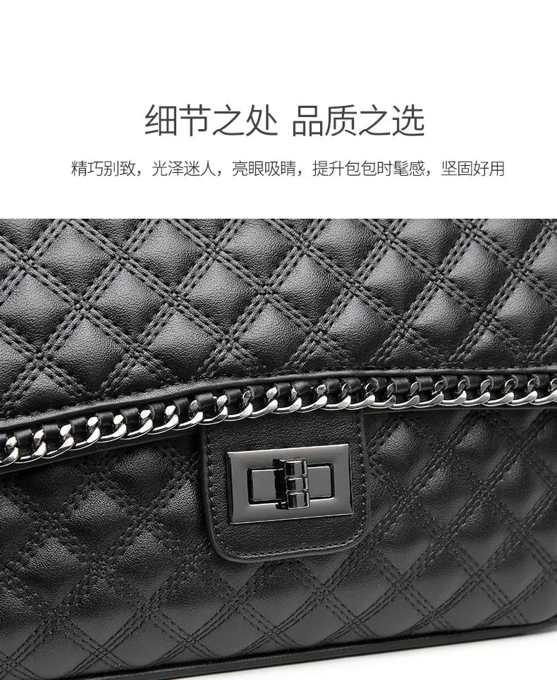 Famous Designer Women's Handbag With Premium Leather, Elegant Messenger Bag For Everyday Use, Classic Luxury Style