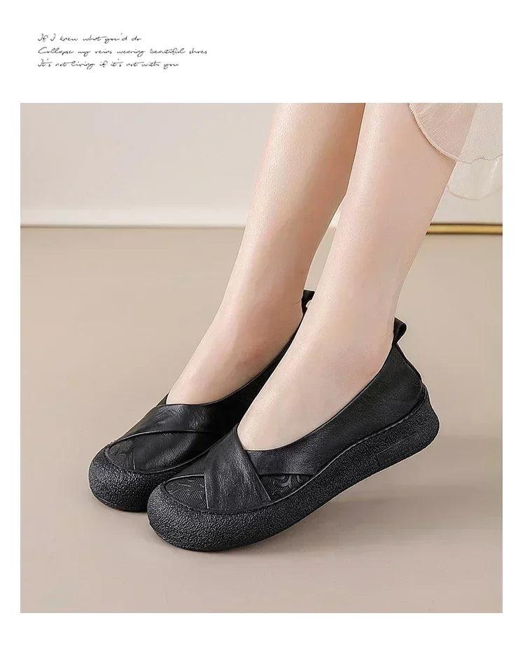 Authentic anti skid slip on leather flat shoes ladies shallow loafers woman comfy soft moccasin