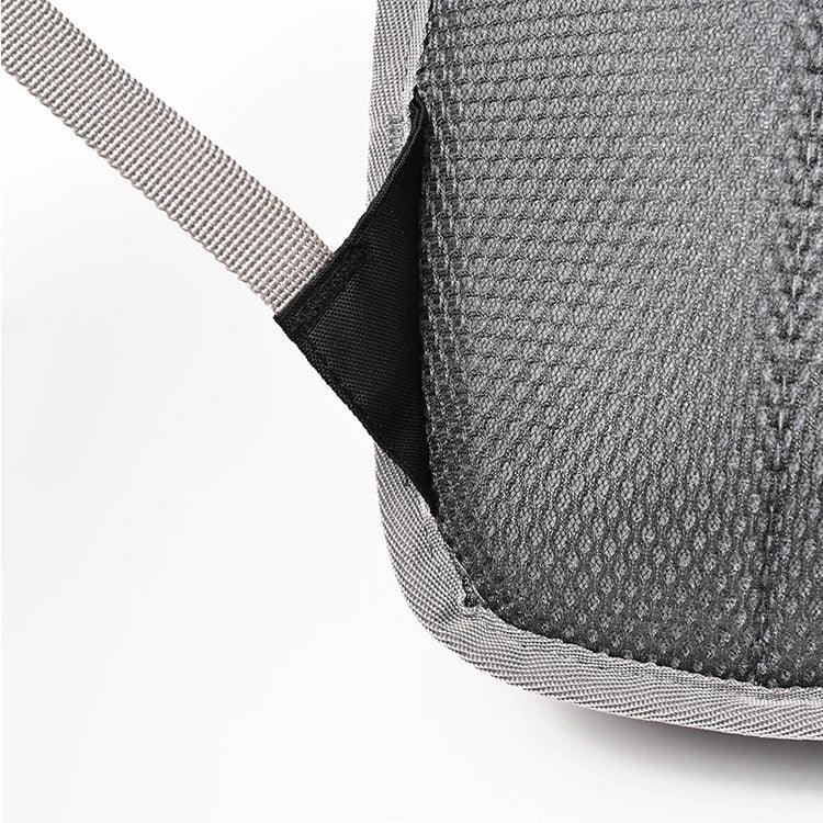 Multifunctional backpack suitable for hiking, mountaineering, and off-road cycling - featuring adjustable shoulder straps and ch