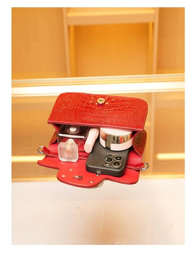 Elegant Tote Handbag for Women, Soft Leather Shoulder Bag, Famous Designer Style Piece