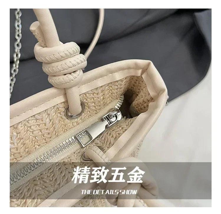 High-quality designer tote bag for women - spacious leather handbags with reinforced handles & fashionable metal logo
