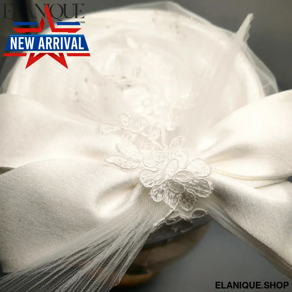 Elegant White Bridal Fascinator Hat – Lace Veil Bow Pillbox Cap