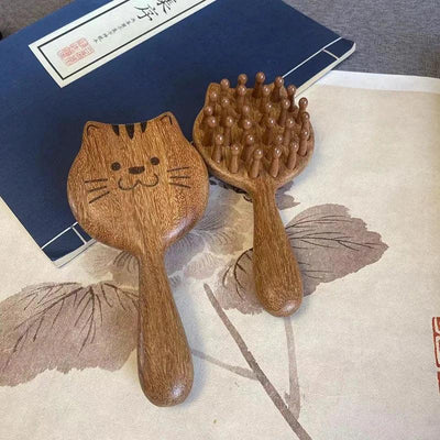 Wooden cat-shaped massage brush, sandalwood cartoon scalp meridian comb, wide-tooth meridian massage comb, soothing scalp