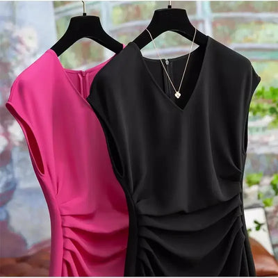 Little black dress with French waist cinching for slimming and high-end Hepburn style formal occasion dress for women in summer