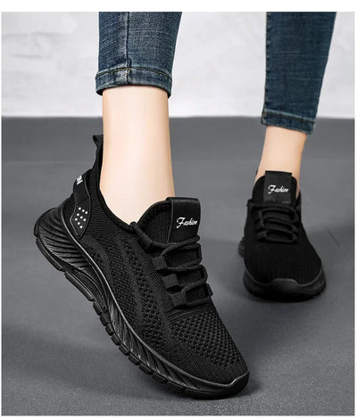 2025 Designer Women Casual Sneakers Sports Shoes Fashion Brand Lace Up Loafers Female Knitted Mesh Breathable Shoes for Women