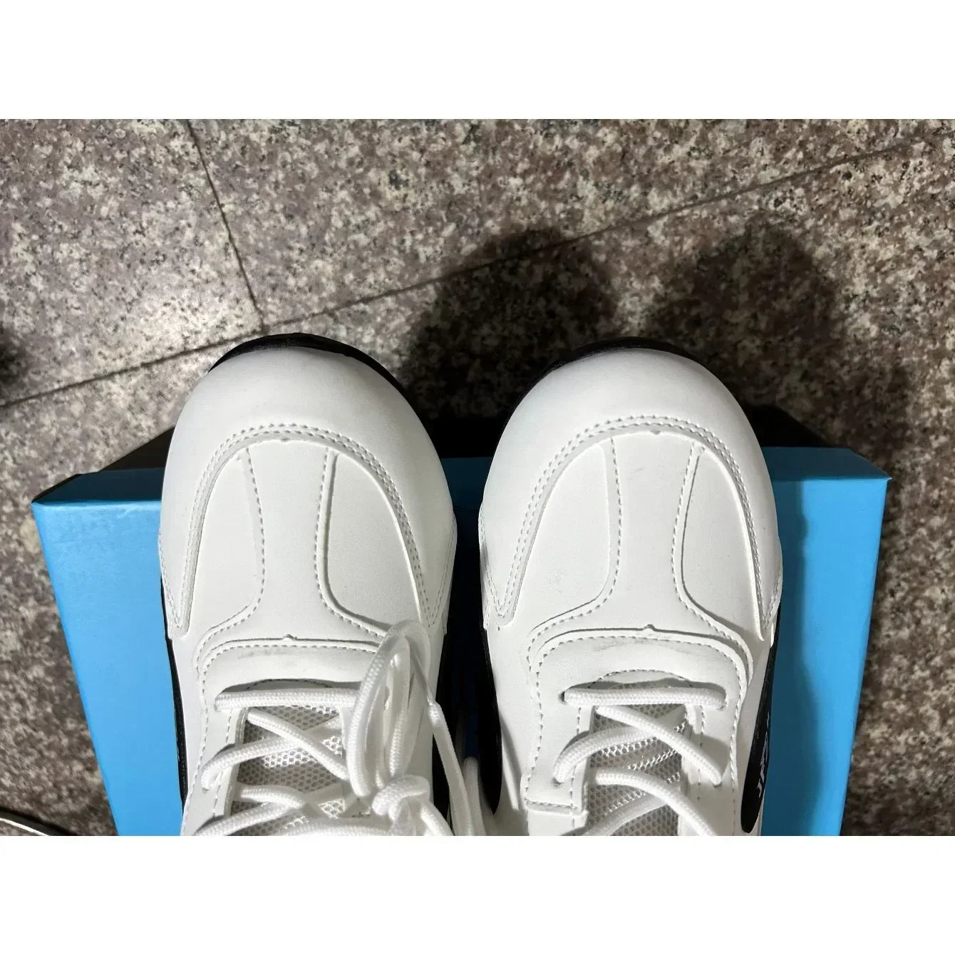 Women Sneakers Spring and Autumn New Breathable Lace Up Platform Sneakers Women Walking Designer Loafers Shoes Zapatos De Mujer