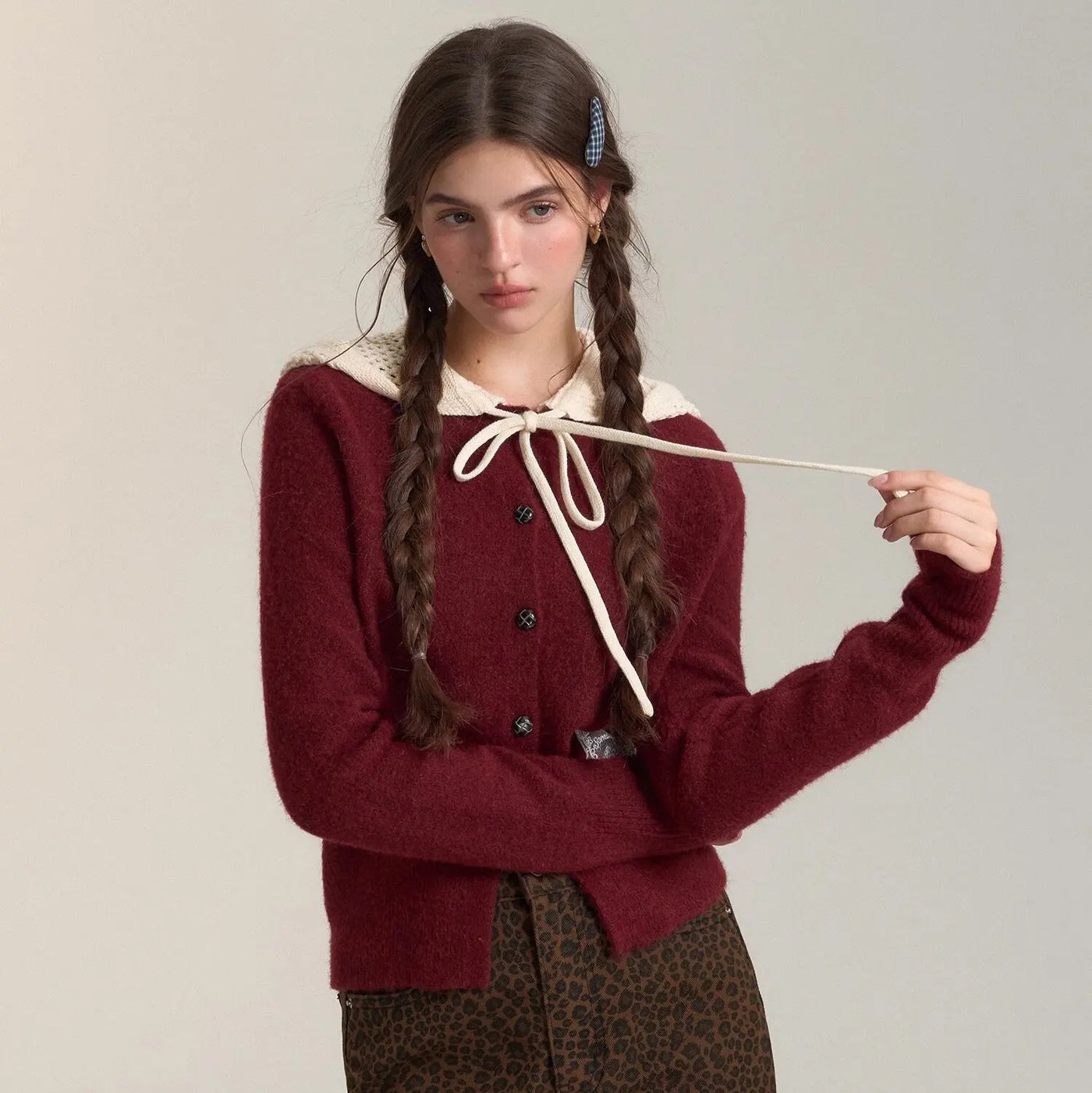 Hooded Sweater Women 2025 Autumn New Arrival Gray Black Or Red Color Knitted Pullover Sweater Korean Style Casual Sweater Tops