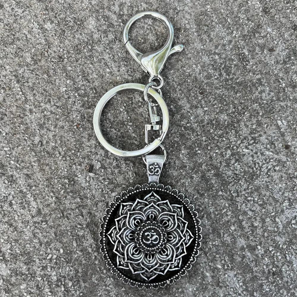 Nostalgia Yoga Lotus Keyring Mandala Jewelry Vintage Keychain For Women Buddhism Gifts