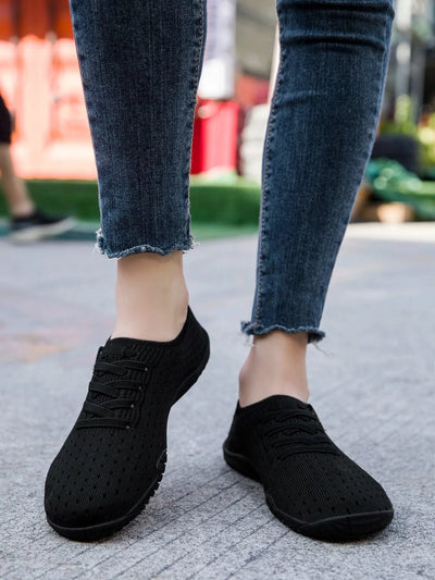 Women's Wide Toe Shoes Barefoot Inspired Sneakers Anti Slip Soft Sole Casual Walking Footwear Lightweight Comfortable Design