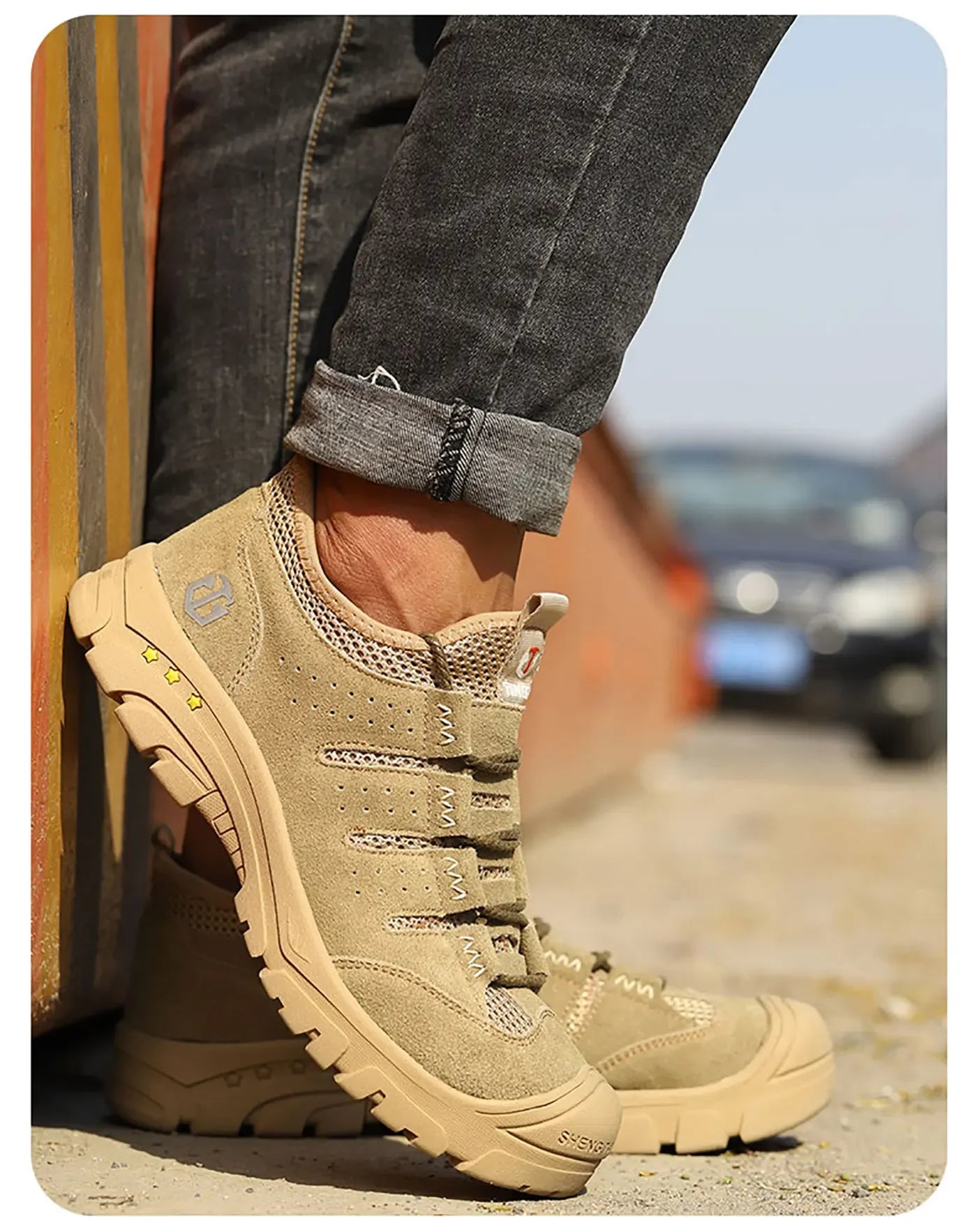 Men's safety shoes are impact resistant, puncture resistant, soft, comfortable, breathable, non slip, and lightweight work shoes