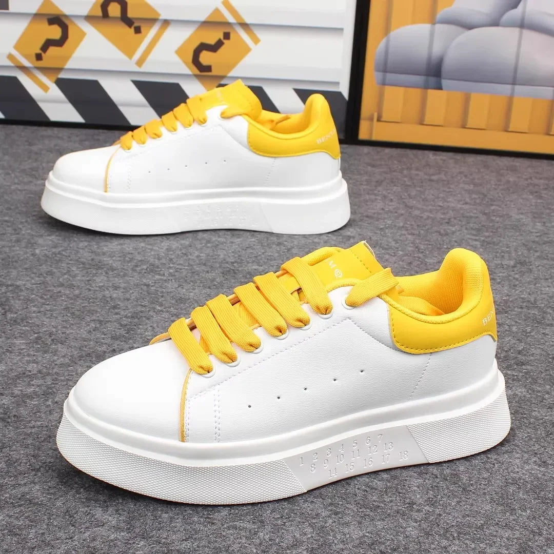 Designer 2025new casual sports shoes for men, black breathable tennis shoes for women, fashionable and versatile white shoes