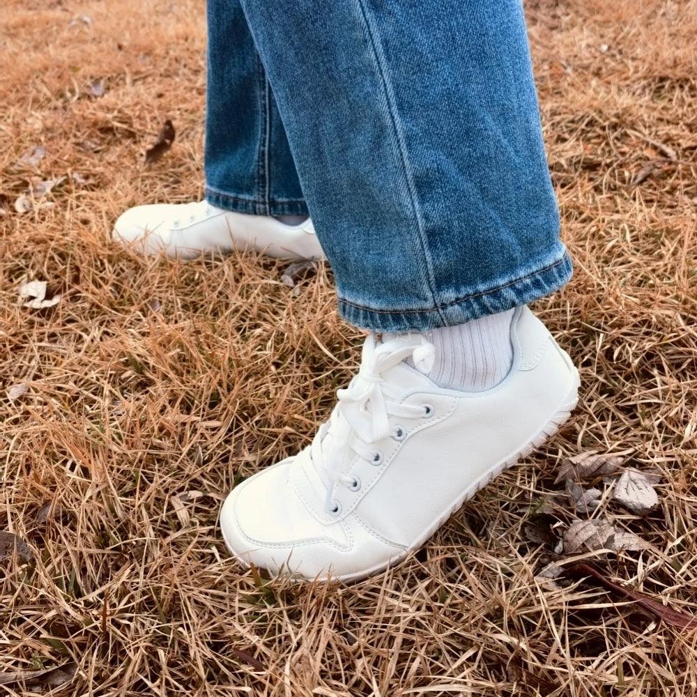 ZZFABER Leather Barefoot Shoes Soft Minimalist Sneakers for Women Men Casual Shoes Unisex Sneakers