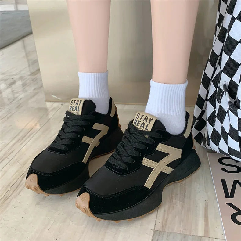 2025 Women Sneakers Platform Shoes New Fashion Leisure Light Anti-slip Black Running Shoe Fashion Designer Women Shoes