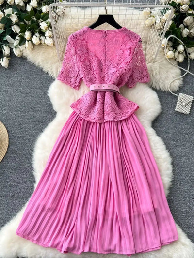 Designer 2025 Summer Pleated Chiffon Lace Long Dress Women Flower Embroidery Gold Button Belt Evening Party Dresses Wedding Robe
