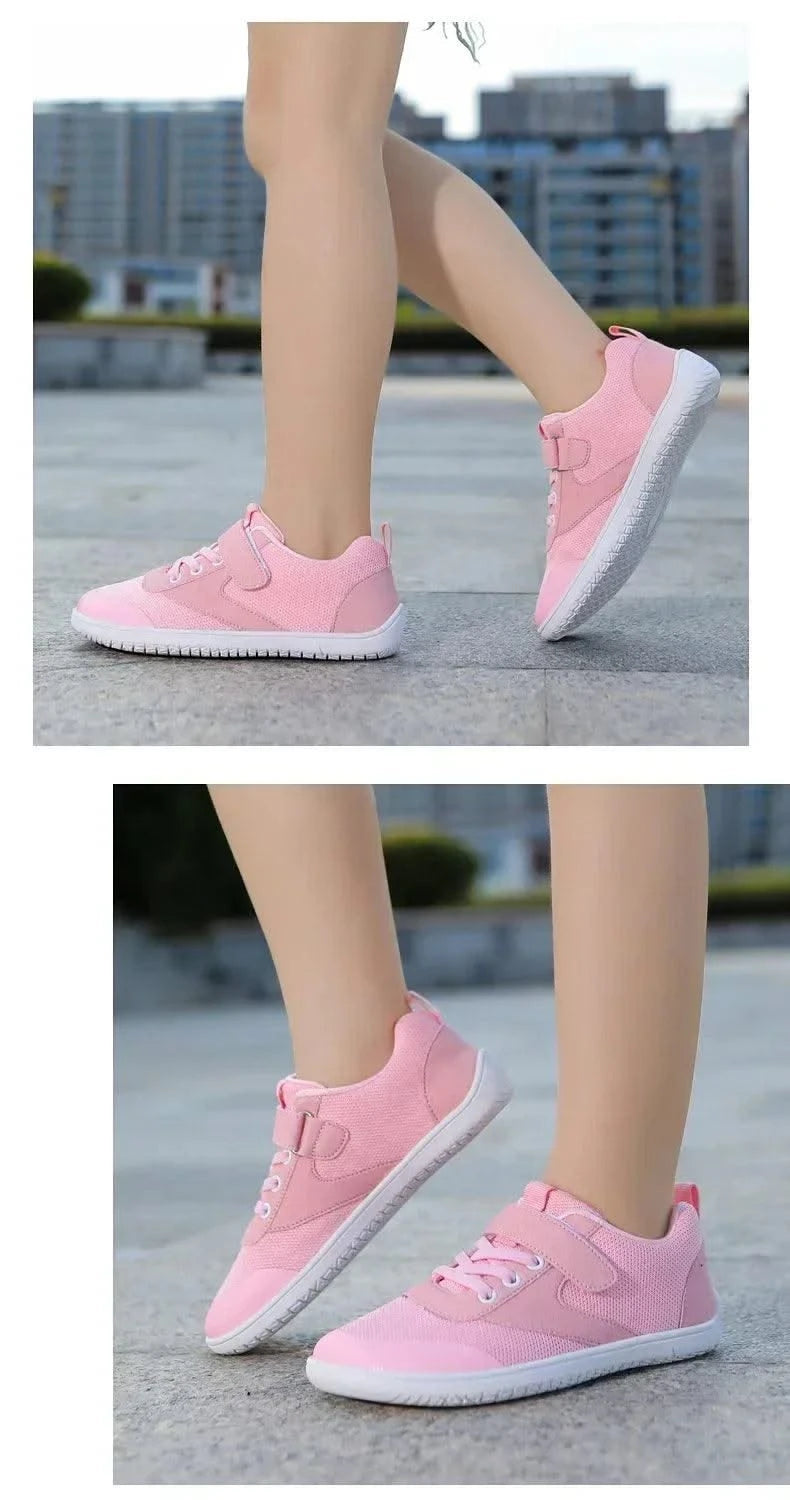 Kids Wide Barefoot Shoes Boys Girls Minimalist Sneakers Lightweight Non Slip Natural Children Walking Shoes Skate Flat