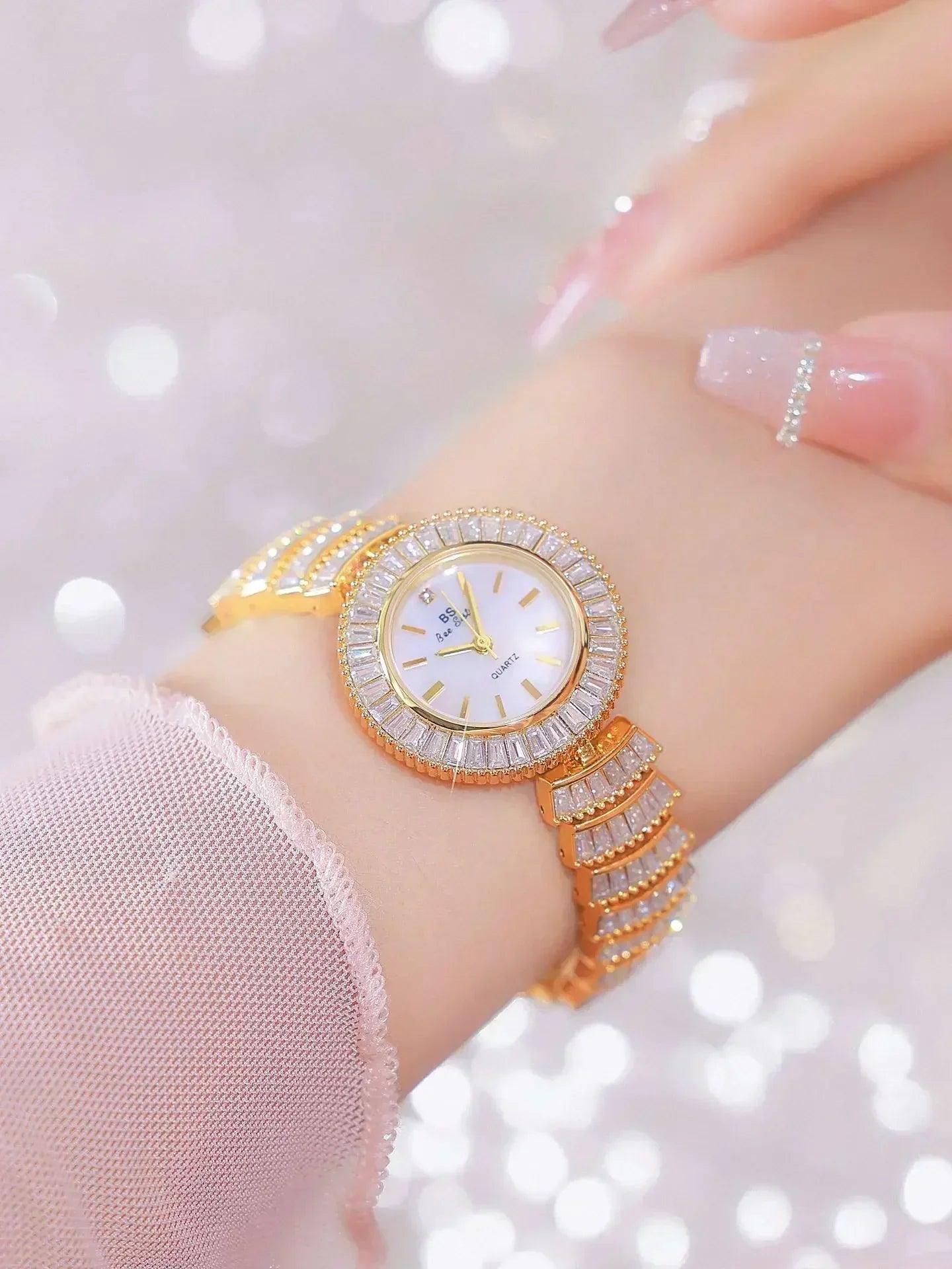 High-end luxury woman watch full diamond gold silver bracelet women fashion quartz wristwatches ladies rhinestone clock