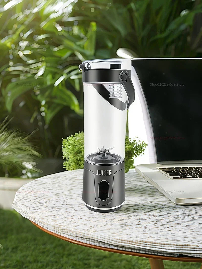 Portable Blender 600ML Electric USB Rechargeable Juicer for Smoothies Fruits Personal Mini Juicer for Travel Outdoor Fitness
