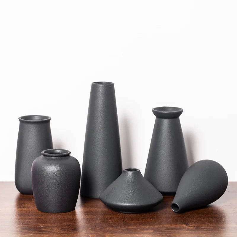 Small Ceramic Vase for Flowers Plants,  Matte Vases for Modern Table Shelf Home Decor Wedding  Frosted Elegant Ceramic Vase