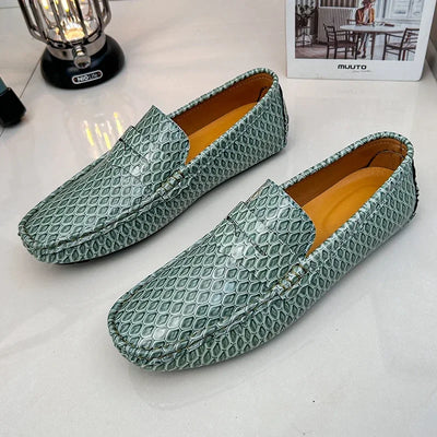 New Loafers Men Handmade Leather Dress Shoes Man Driving Flats Slip on Luxury Comfy Moccasins Black Party Shoes for Men