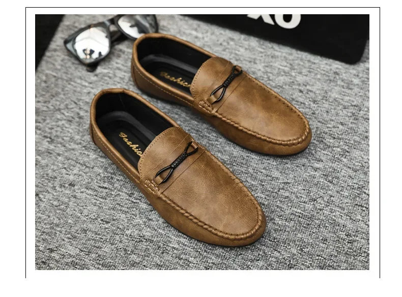 Summer New Men's Loafers Comfortable Flat Casual Shoes Men Breathable Moccasins Slip-On Soft Leather Driving Shoes 2025