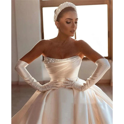 Women Wedding Dresses Without Gloves Satin Surface Bridal Gown