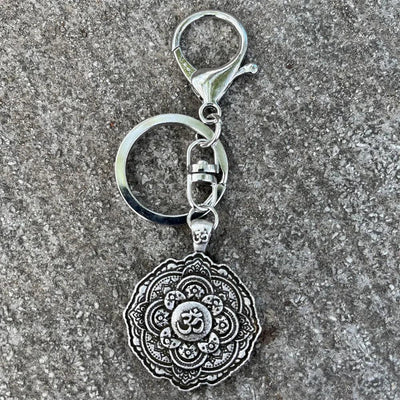 Nostalgia Yoga Lotus Keyring Mandala Jewelry Vintage Keychain For Women Buddhism Gifts