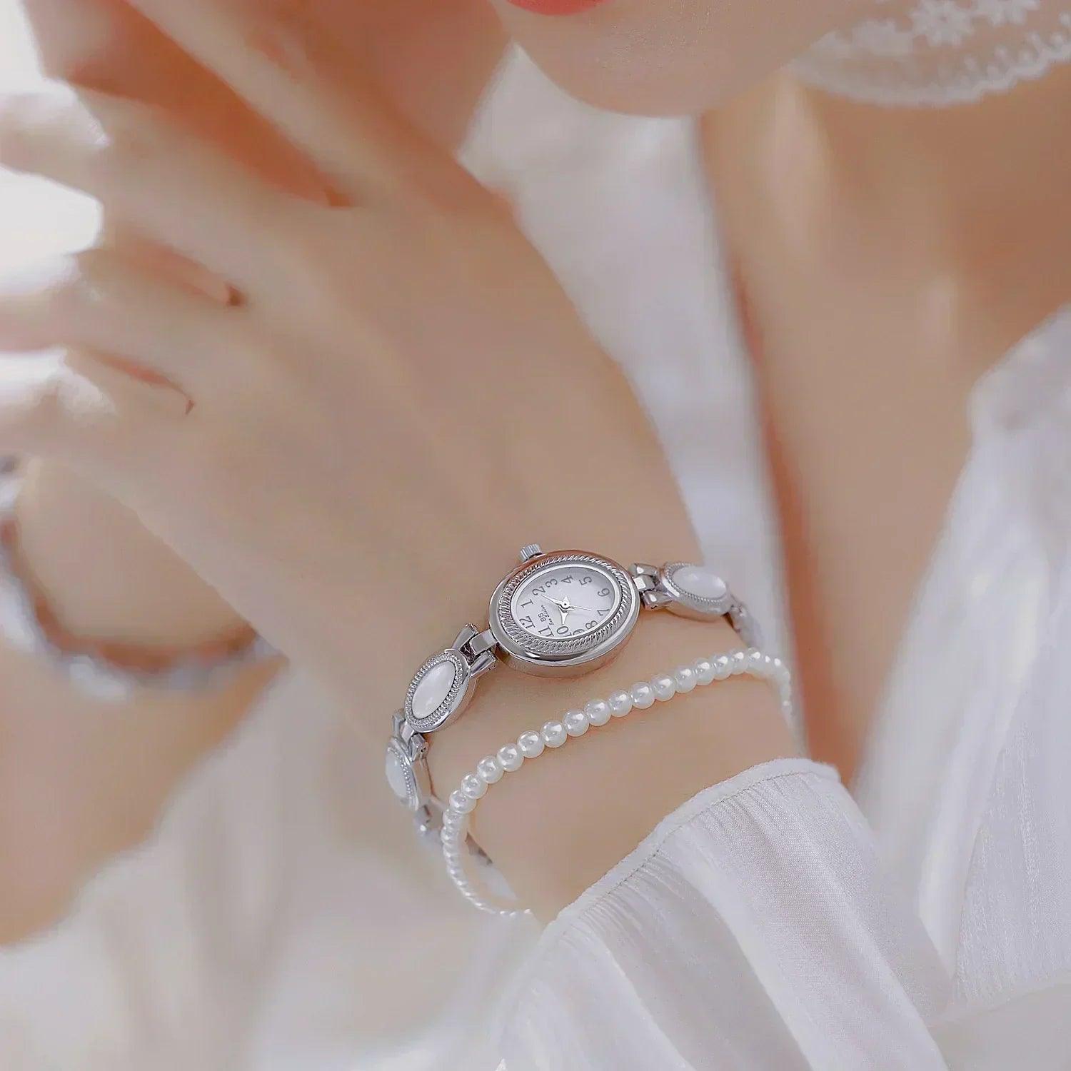 2025 new women wrist watches luxury brand elegant fashion ladies for female clock oval high quality gift dropship
