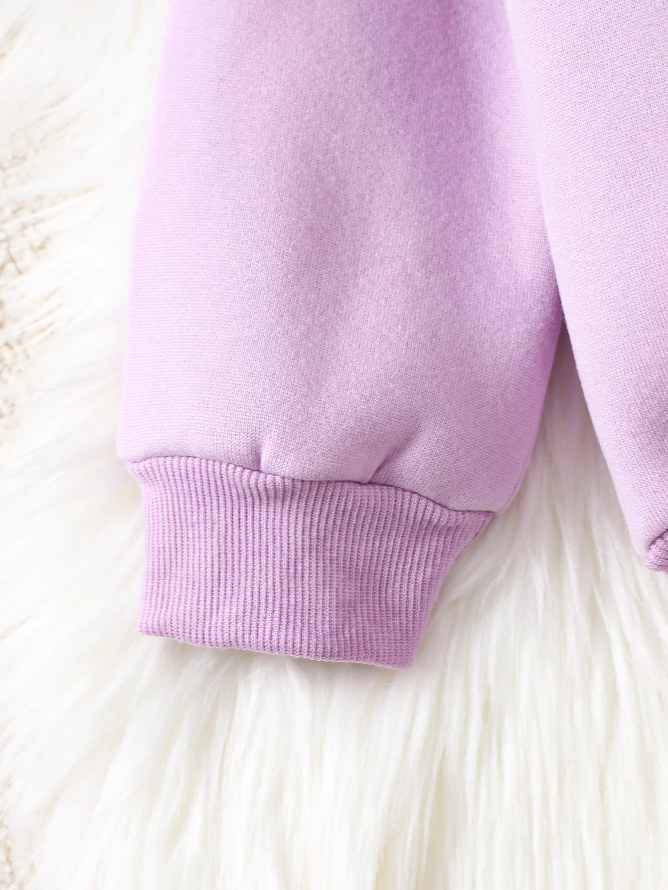 Warm and comfortable hooded sweaters for boys and girls in autumn and winter, perfect gift for girls