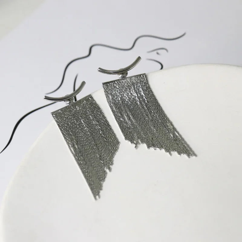 Fashion Statement Earrings Long Gold Color Statement Bling Tassel Earrings for Women Ms Wedding Daily Pendant Hot Jewelry Gift