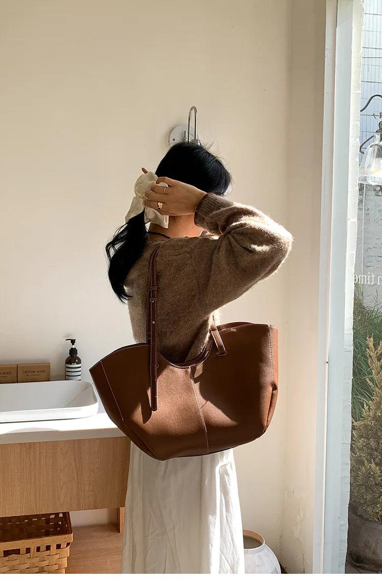 Designer large capacity women handbag single shoulder portable shopping bag luxury leather ladies commuter underarm
