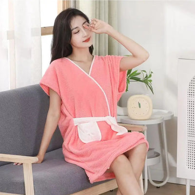 Wearable Absorbent Sleeveless Bathrobe One-Piece Fast Drying Bathing Beach Spa Bathrobes Microfiber Super Absorbent Bath Towel ﻿