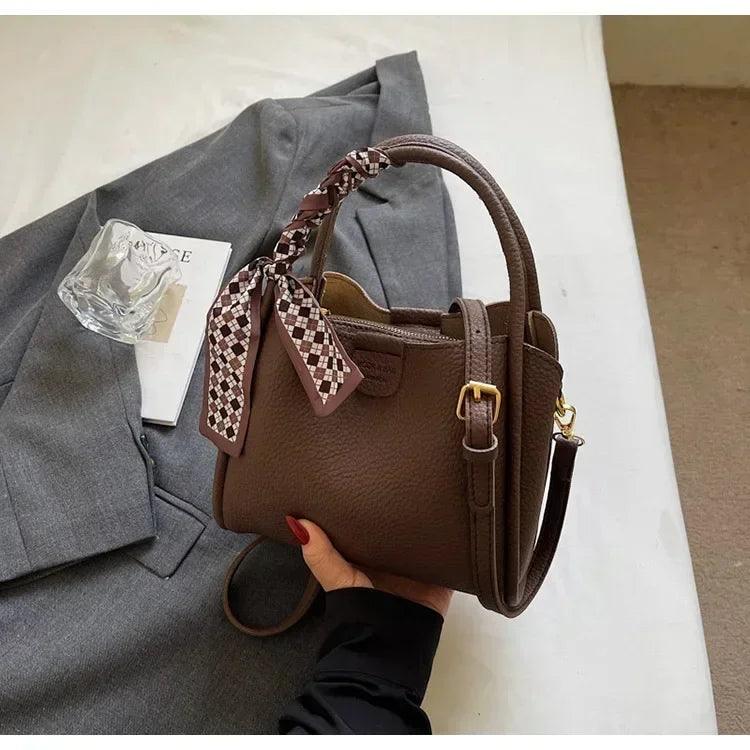 2025 new women’s handbag trendy bucket bag luxury stylish shoulder crossbody purse versatile casual tote designer ladies