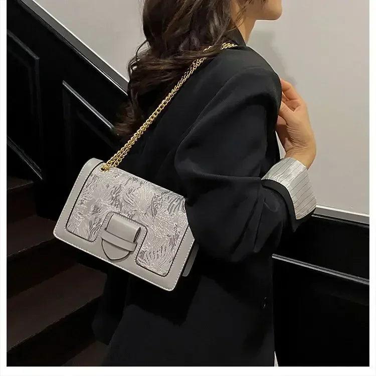 2025 luxury designer handbags - trendy women’s purses for every occasion stylish & elegant collection