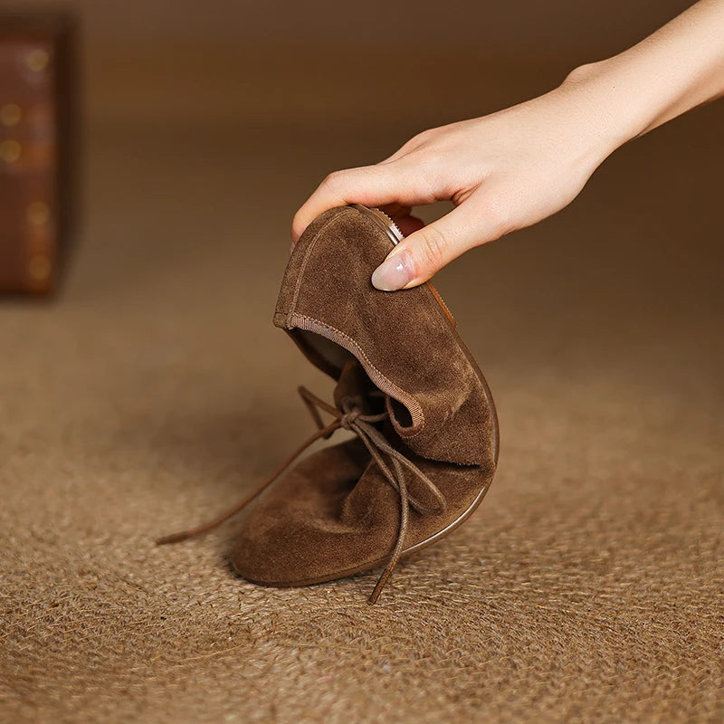 2025 New Women Suede Shoes Fashion Round Toe Lace-up Loafers Flats Ladies Loafers Female Casual Trainers Street Fashion Flats