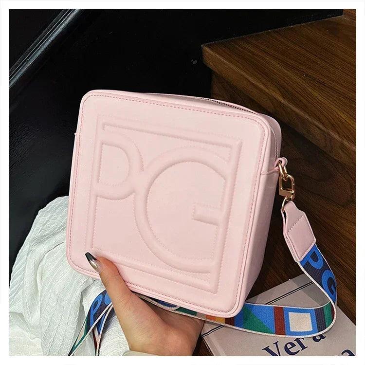 Classic designer shoulder bag for ladies - high-quality leather handbags versatile tote bags & chic crossbody